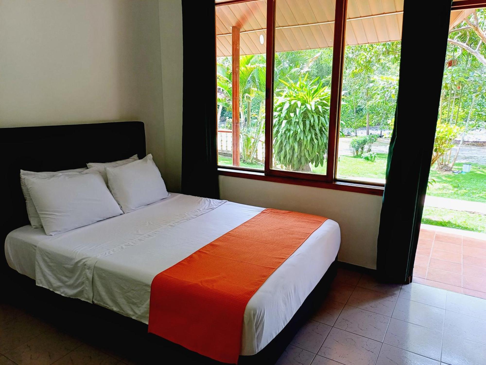 Hotel Campestre La Gaitana Tobia Buitenkant foto