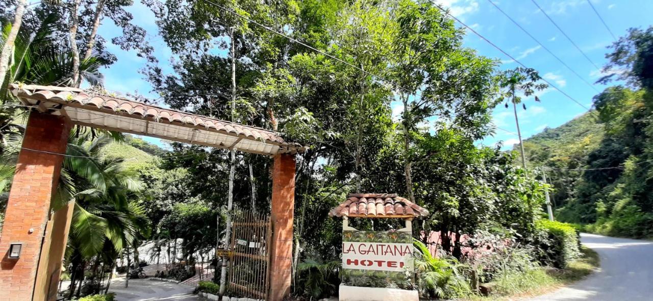 Hotel Campestre La Gaitana Tobia Buitenkant foto