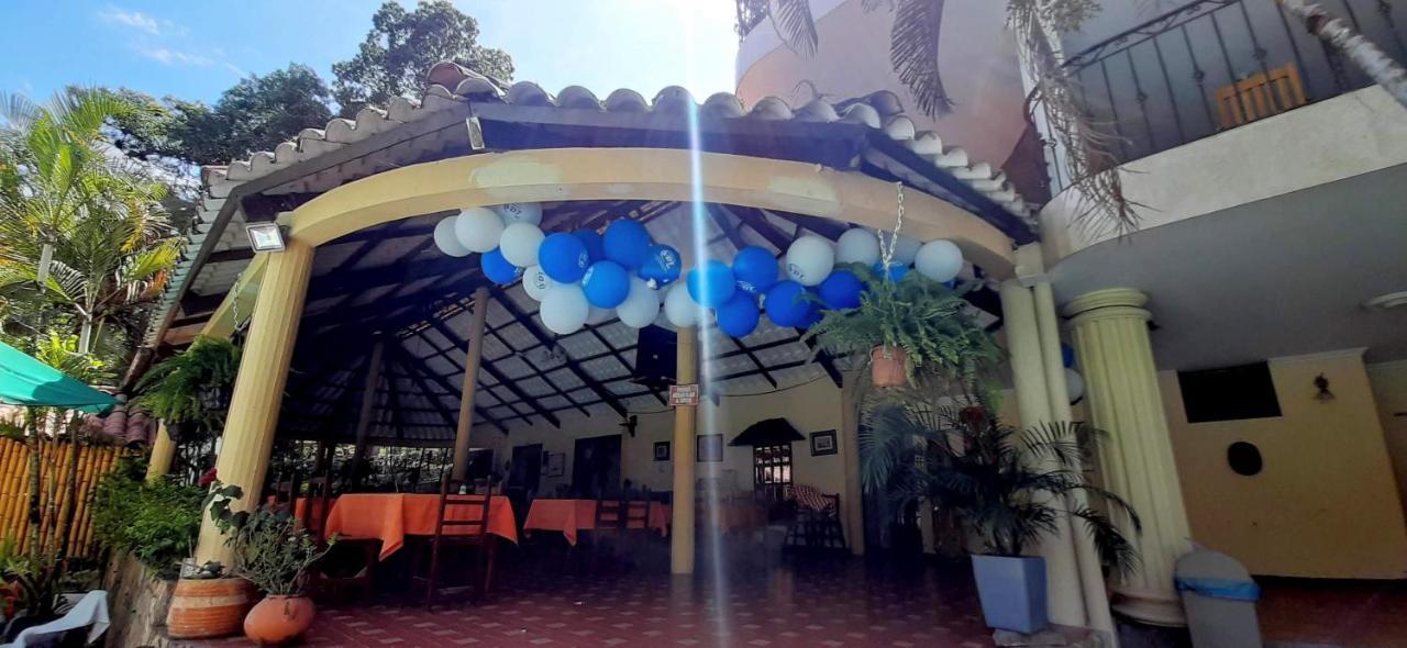 Hotel Campestre La Gaitana Tobia Buitenkant foto